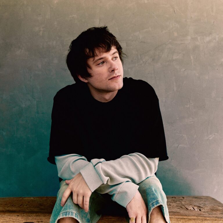 Alec Benjamin