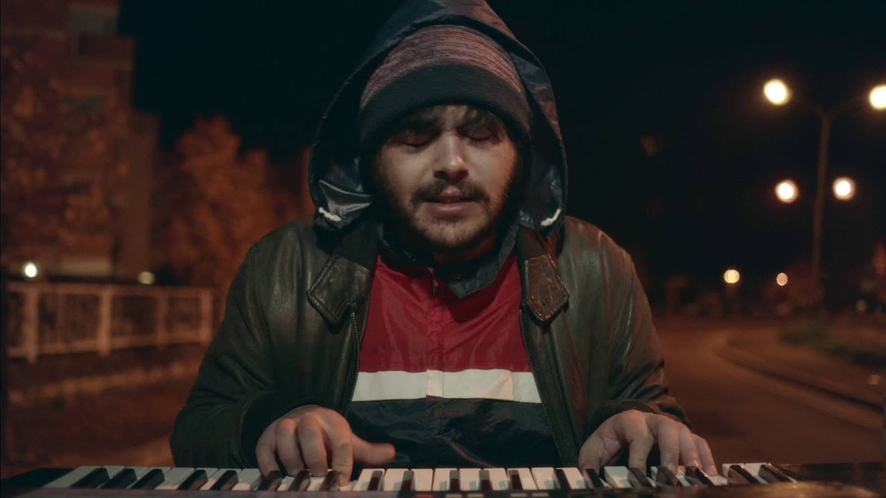 Frosinone Lyrics