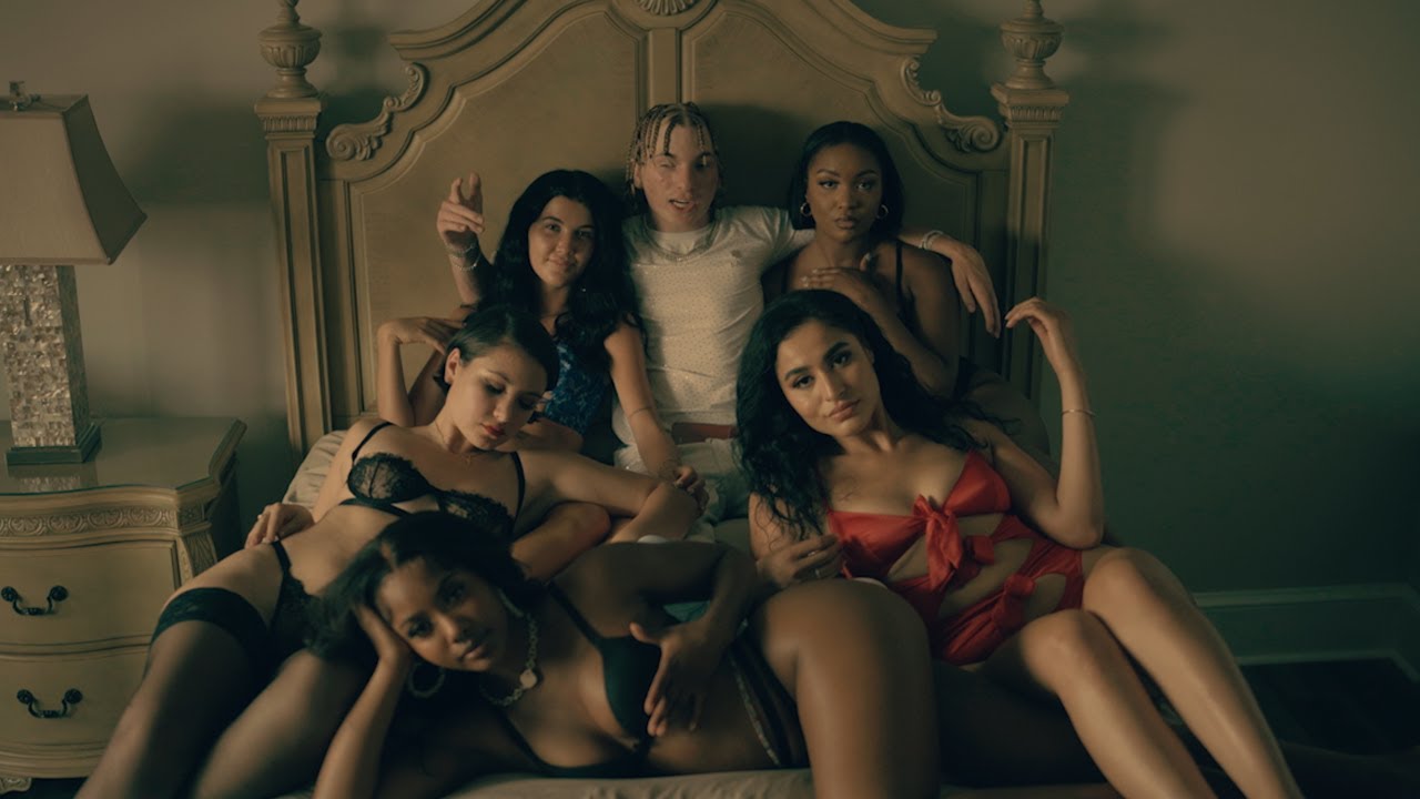 '@ Me Now Lyrics
