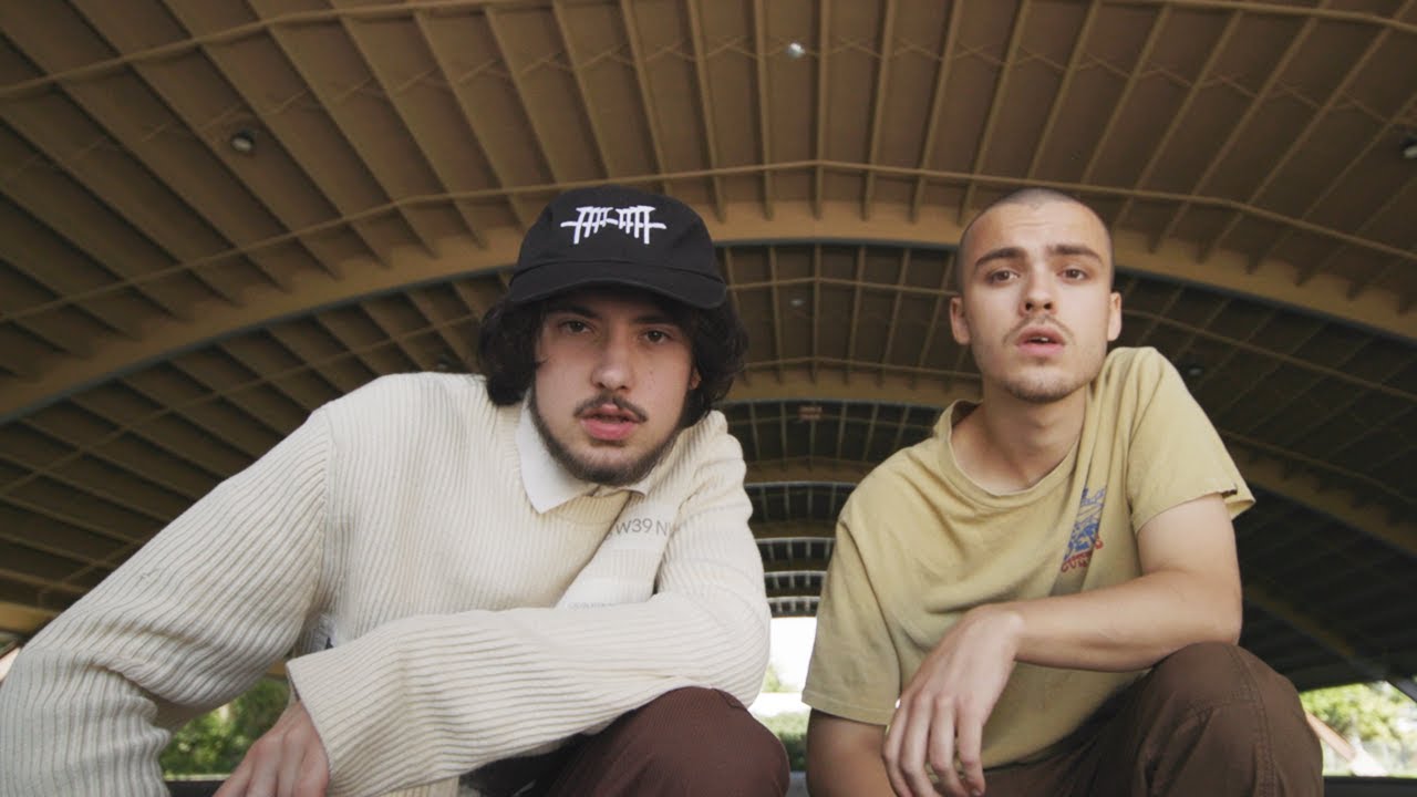 A La Carte Lyrics|