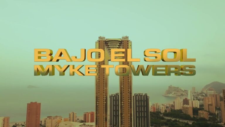 Bajo El Sol Lyrics In English Translation|