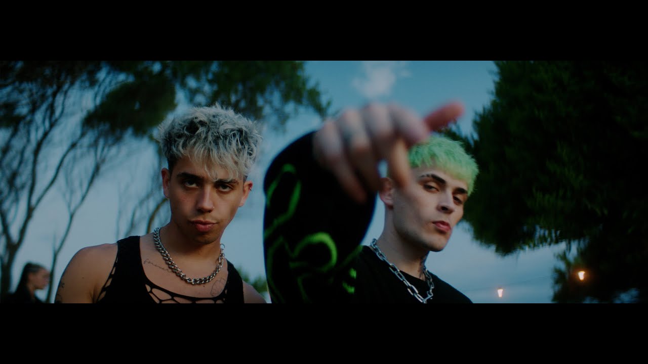 CUENTAME Lyrics In English Translation