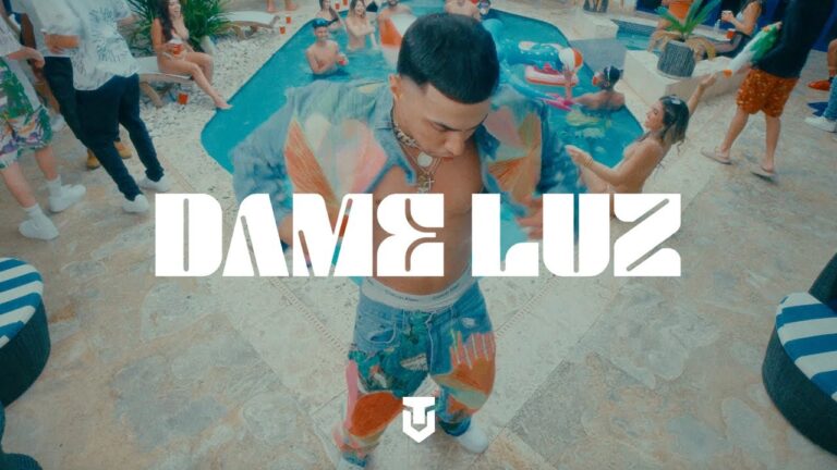 Dame Luz Lyrics In English Translation