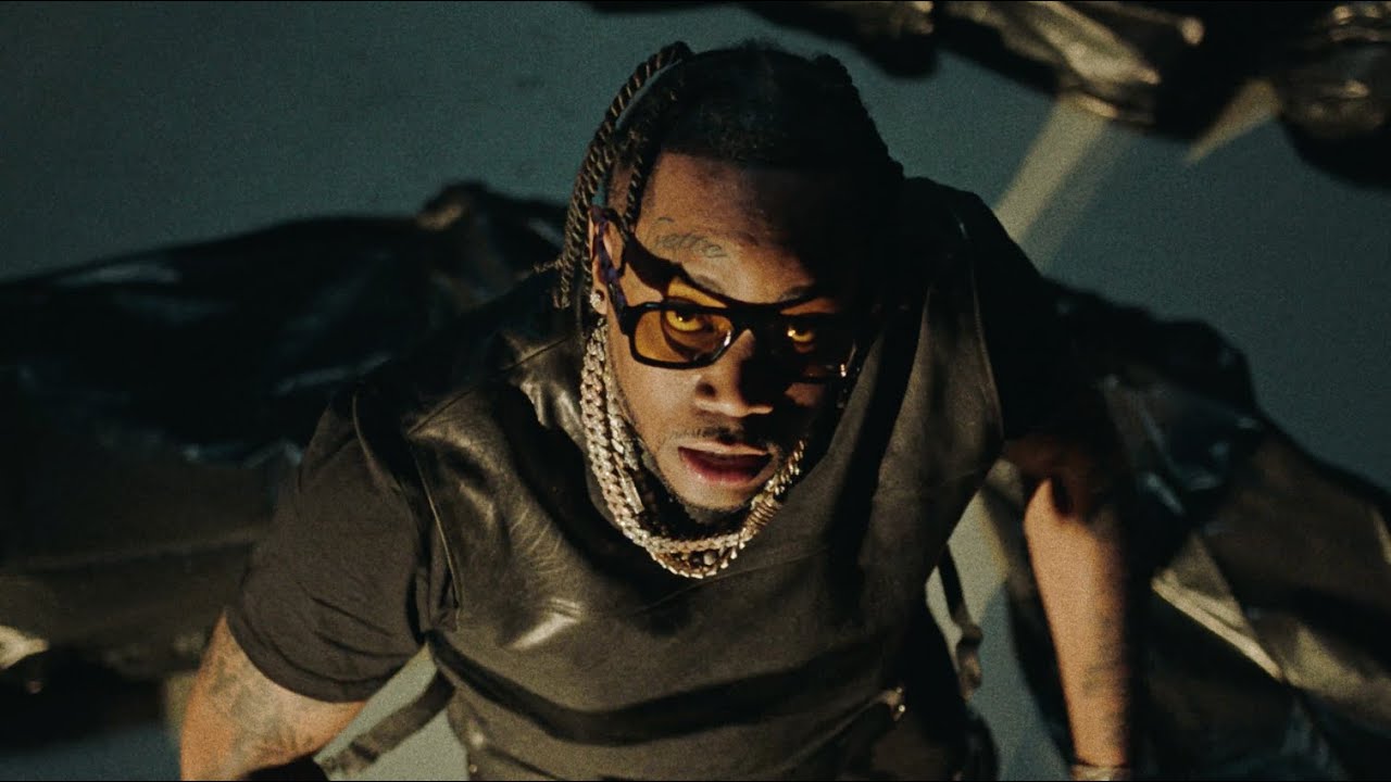 Hot Sauce Lyrics