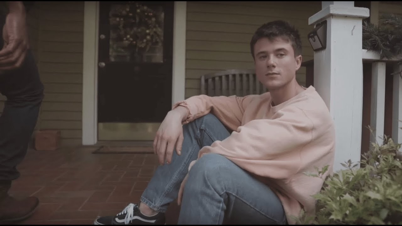 Let Me Down Slowly Lyrics