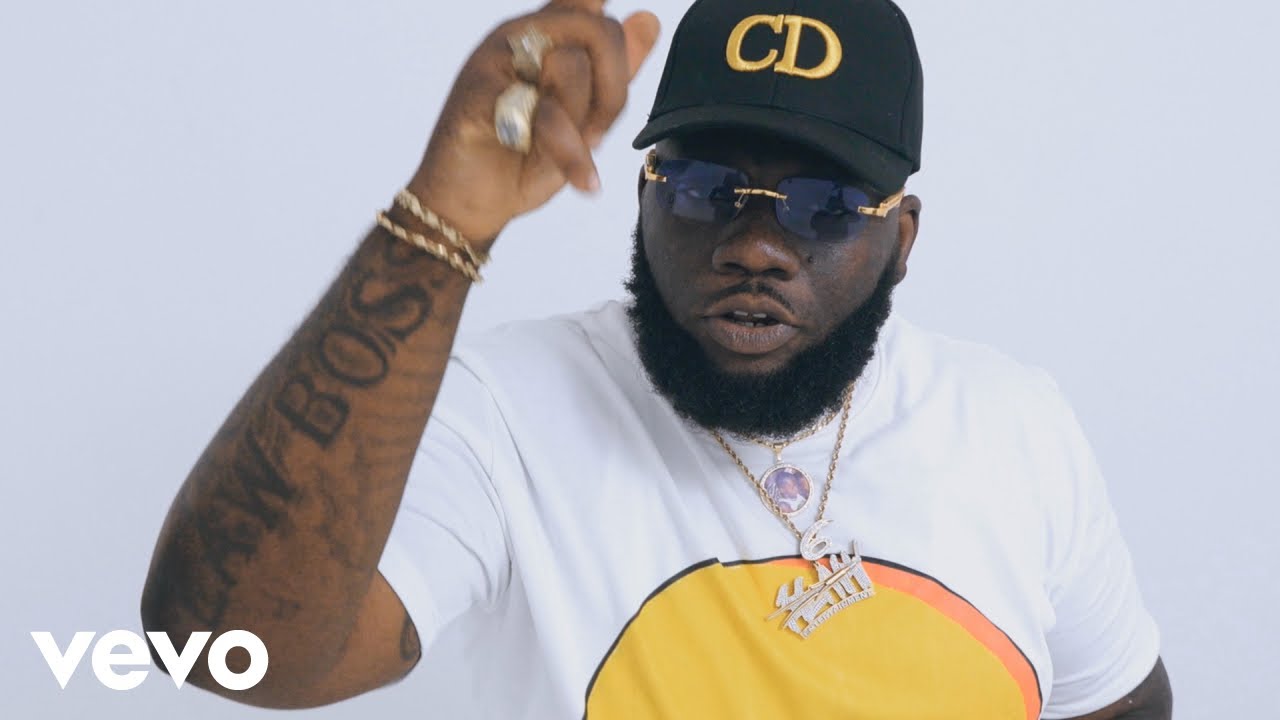 Likkle Law Boss Lyrics|