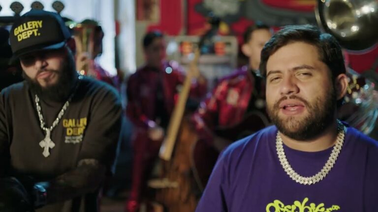 Me Metà en el Ruedo (Remix) Lyrics In English Translation