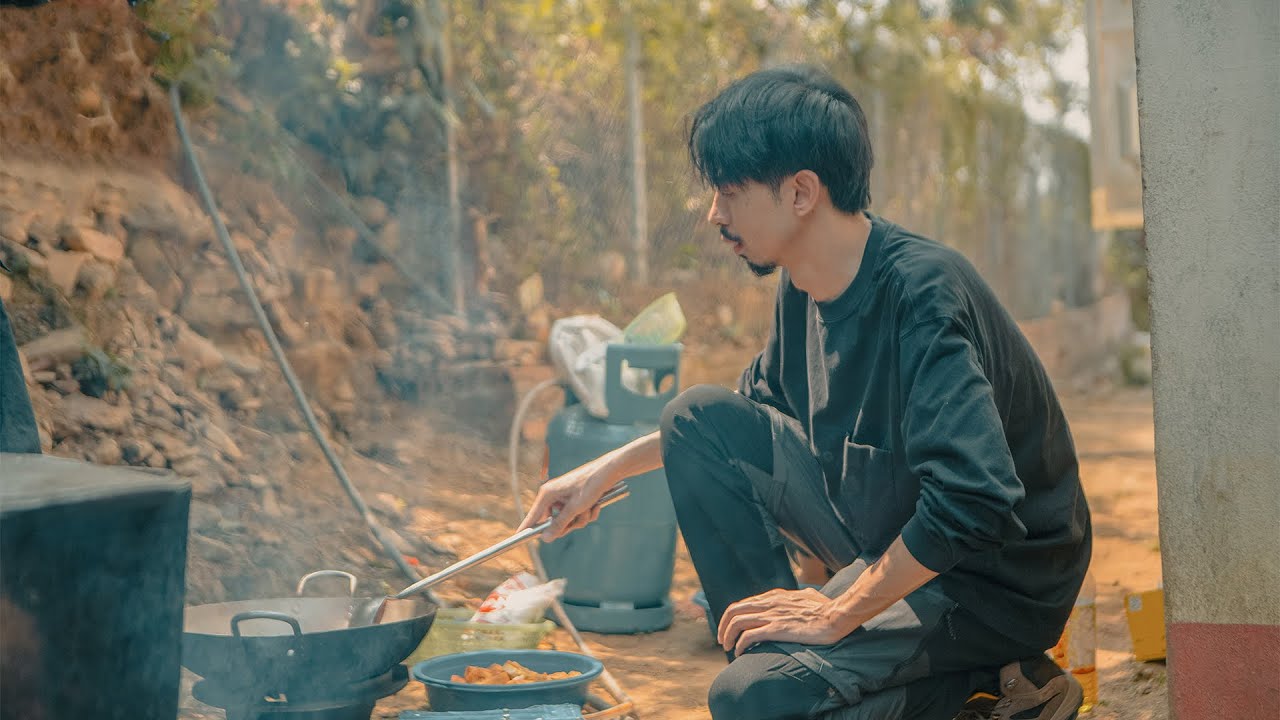 Nấu Ăn Cho Em Lyrics