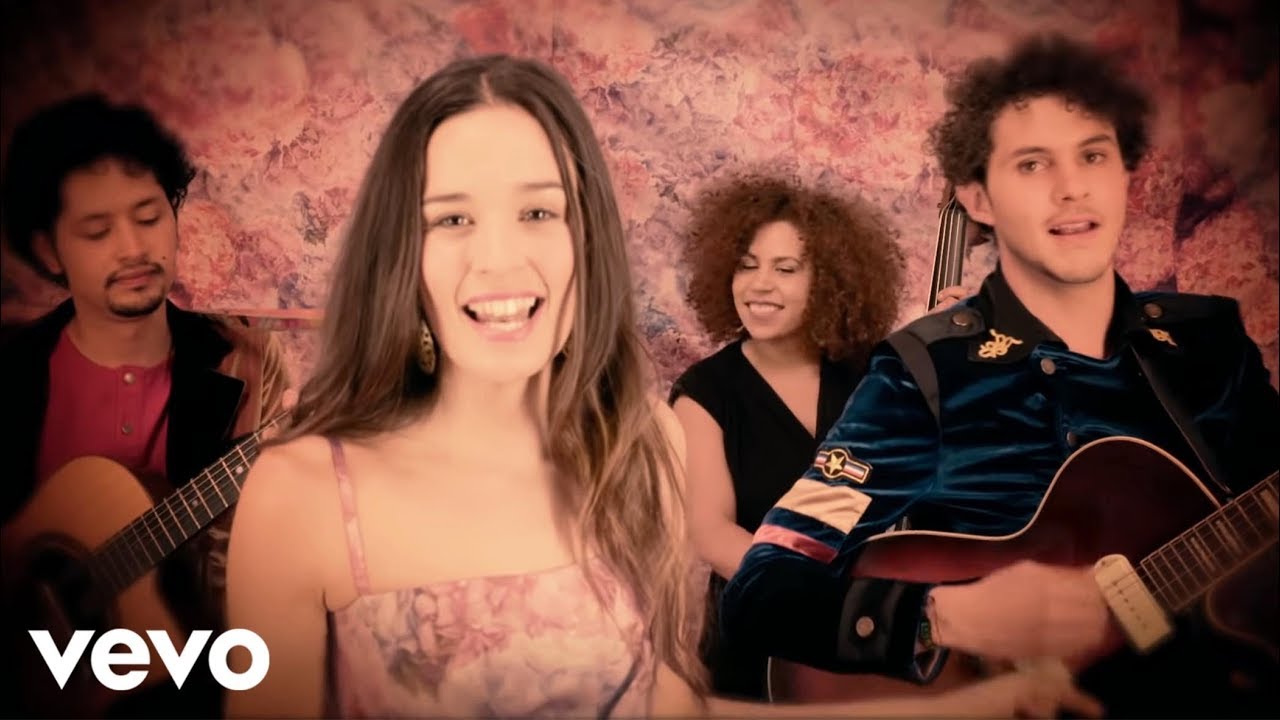 Nuestra Cancion Lyrics In English Translation