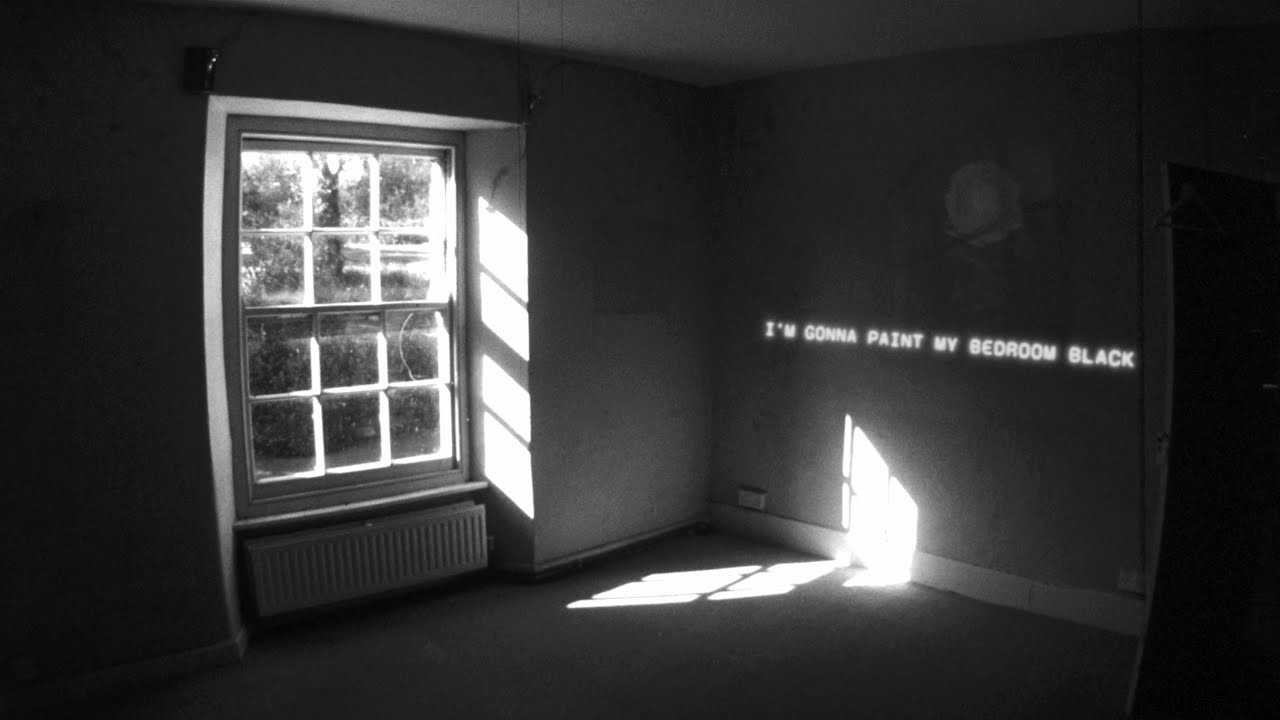 Paint My Bedroom Black Lyrics|