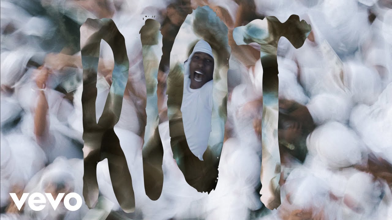 RIOT (Rowdy Pipe'n) Lyrics