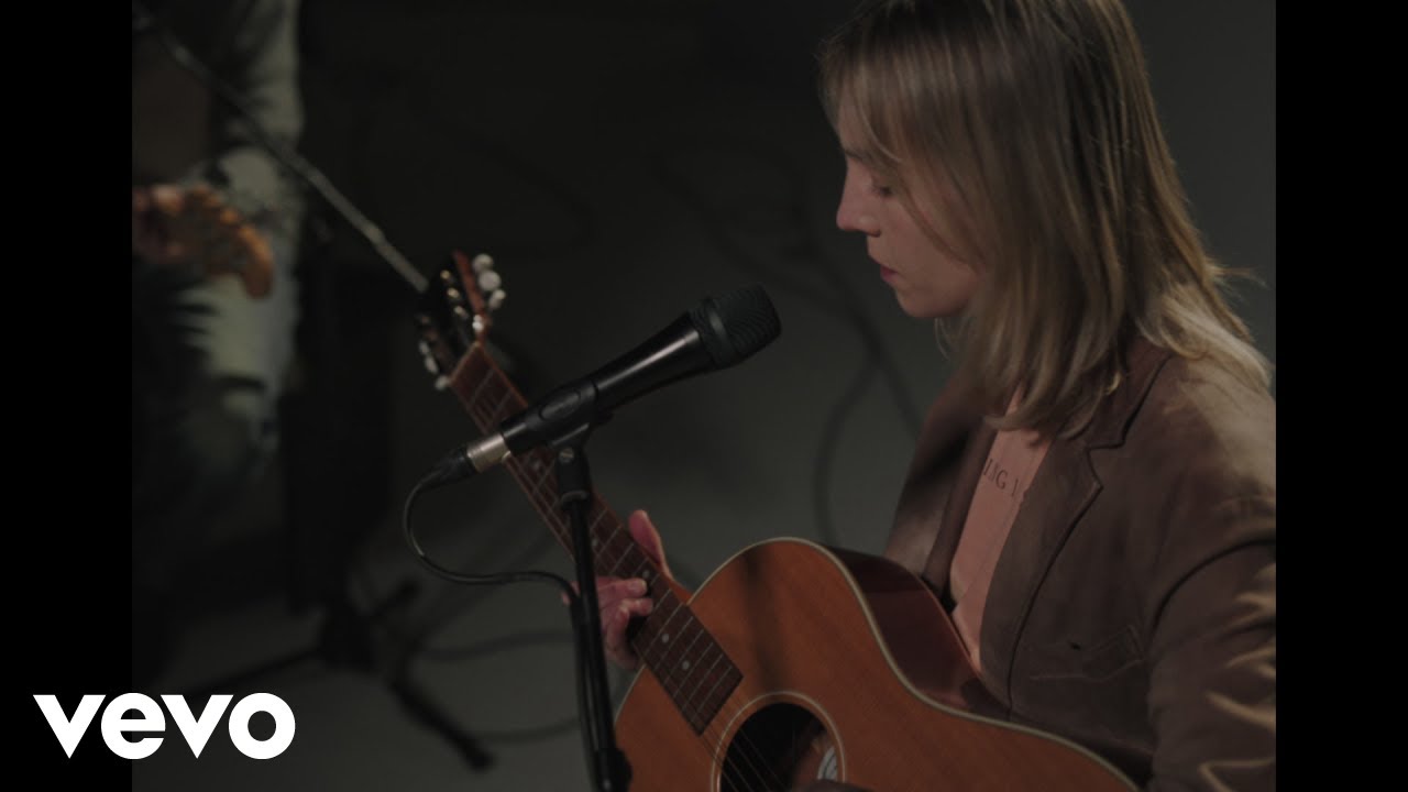 Sad to Breathe Lyrics