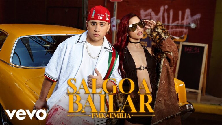 Salgo a Bailar Lyrics In English Translation
