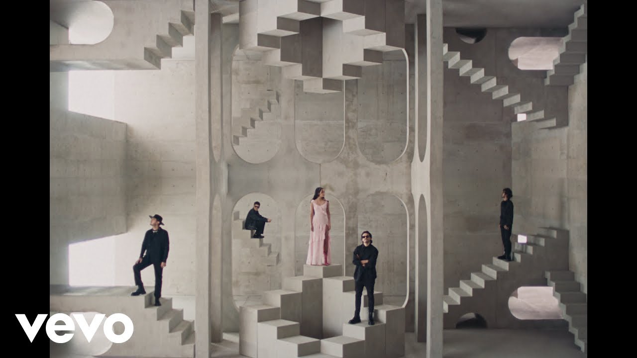 Sobreviviste Lyrics In English Translation|