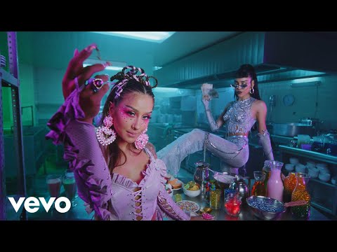 Sugar Mami Lyrics In English Translation
