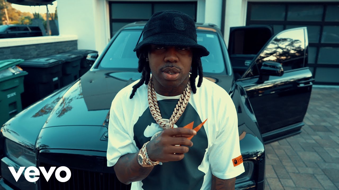Turn The Streets Up Lyrics|