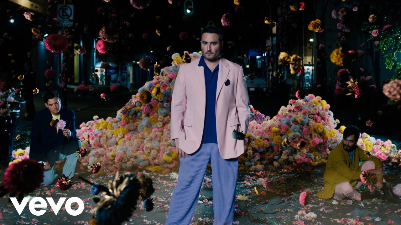 Abril Lyrics English Translation