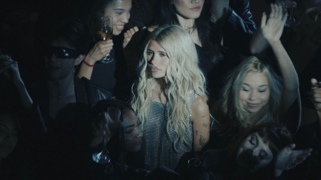 club heaven Lyrics|