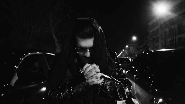 DIO LO SA Lyrics