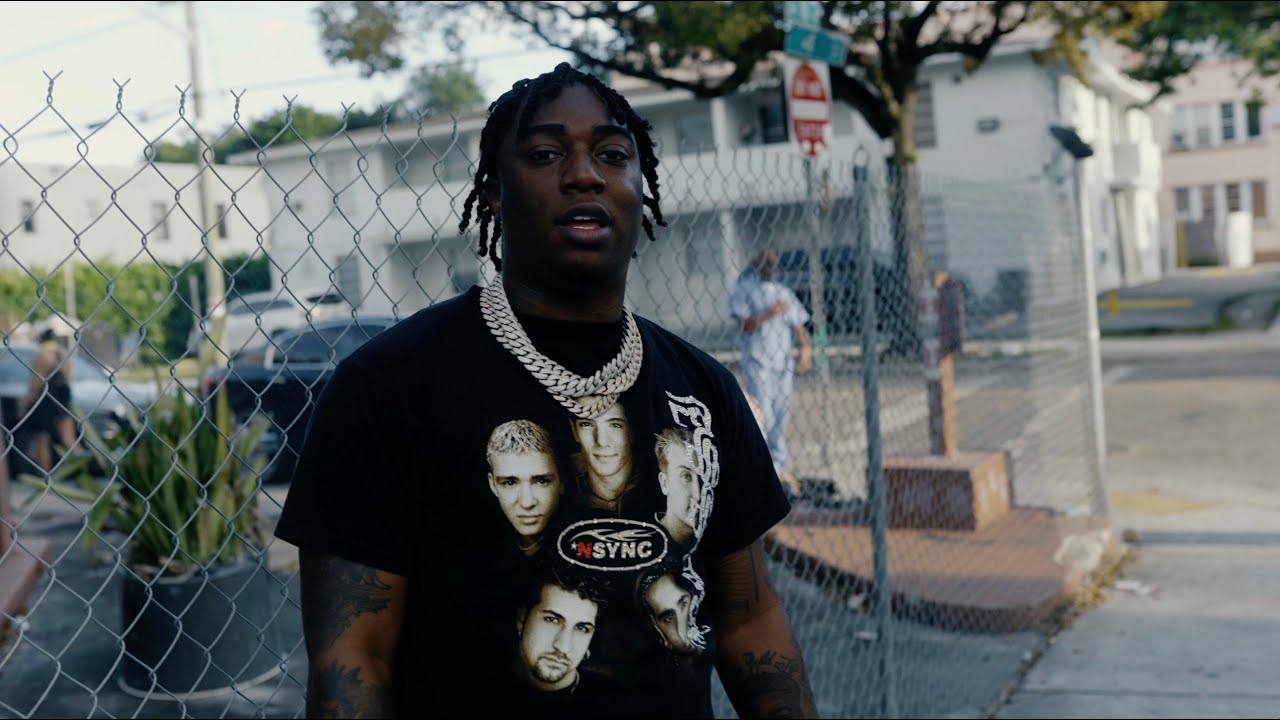 F.A.N Lyrics