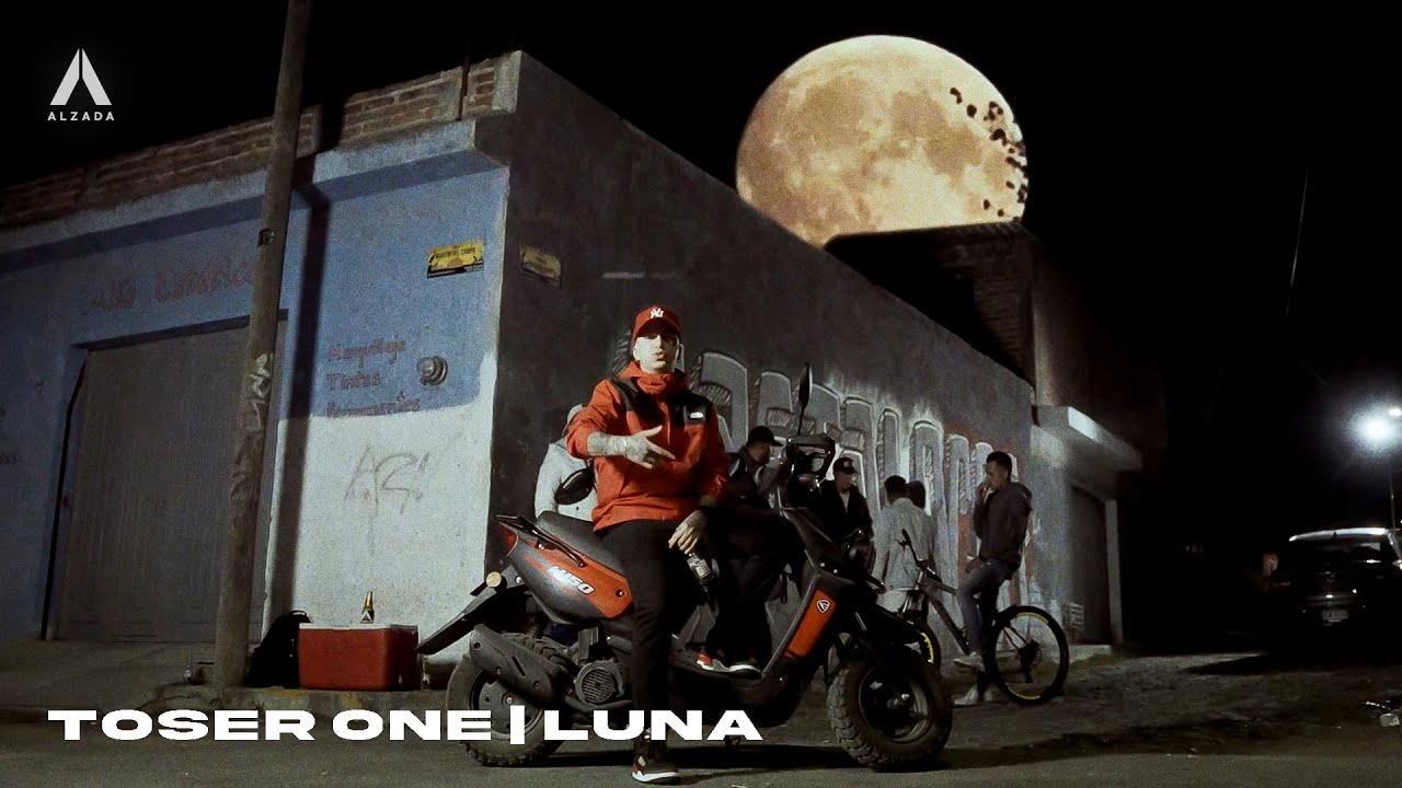 LUNA Lyrics In English Translation