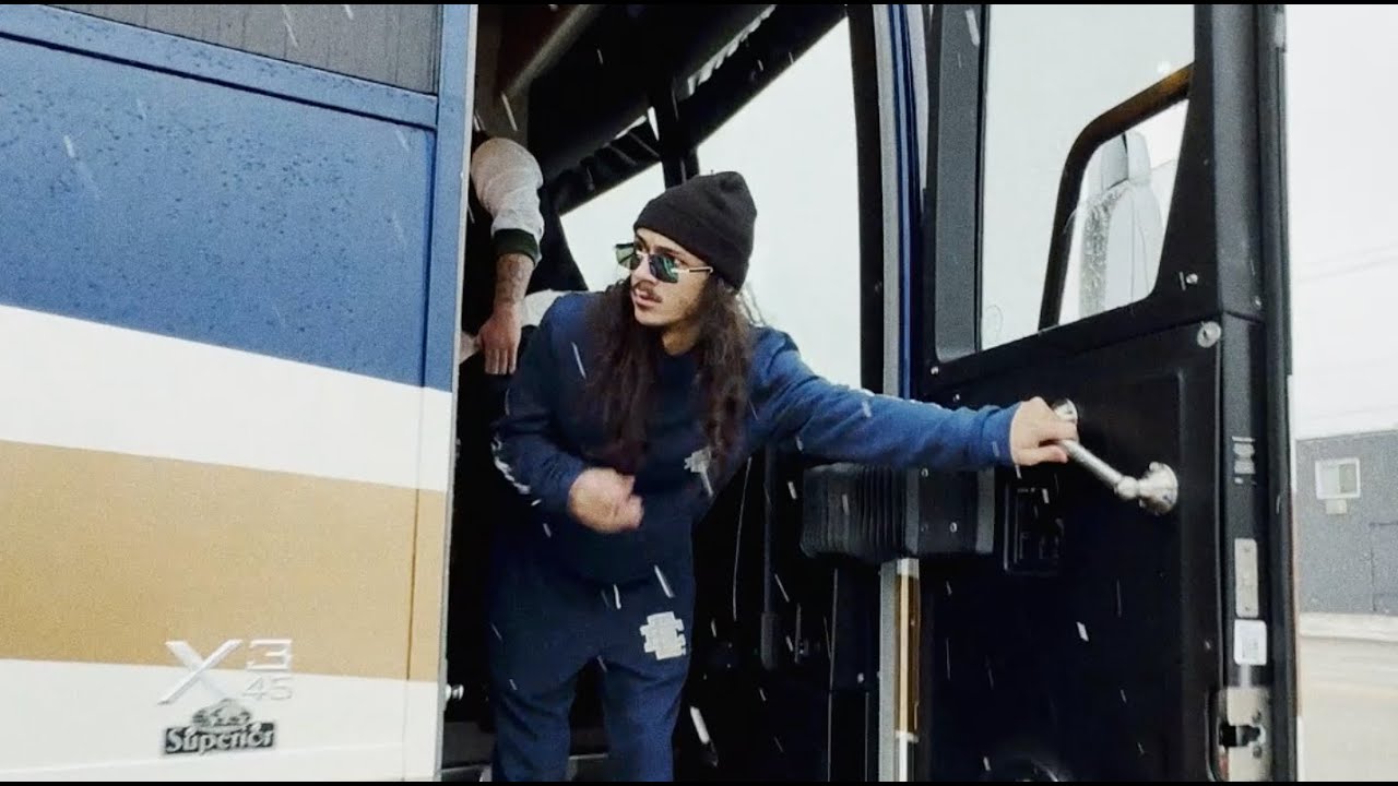 Out On Tour Lyrics