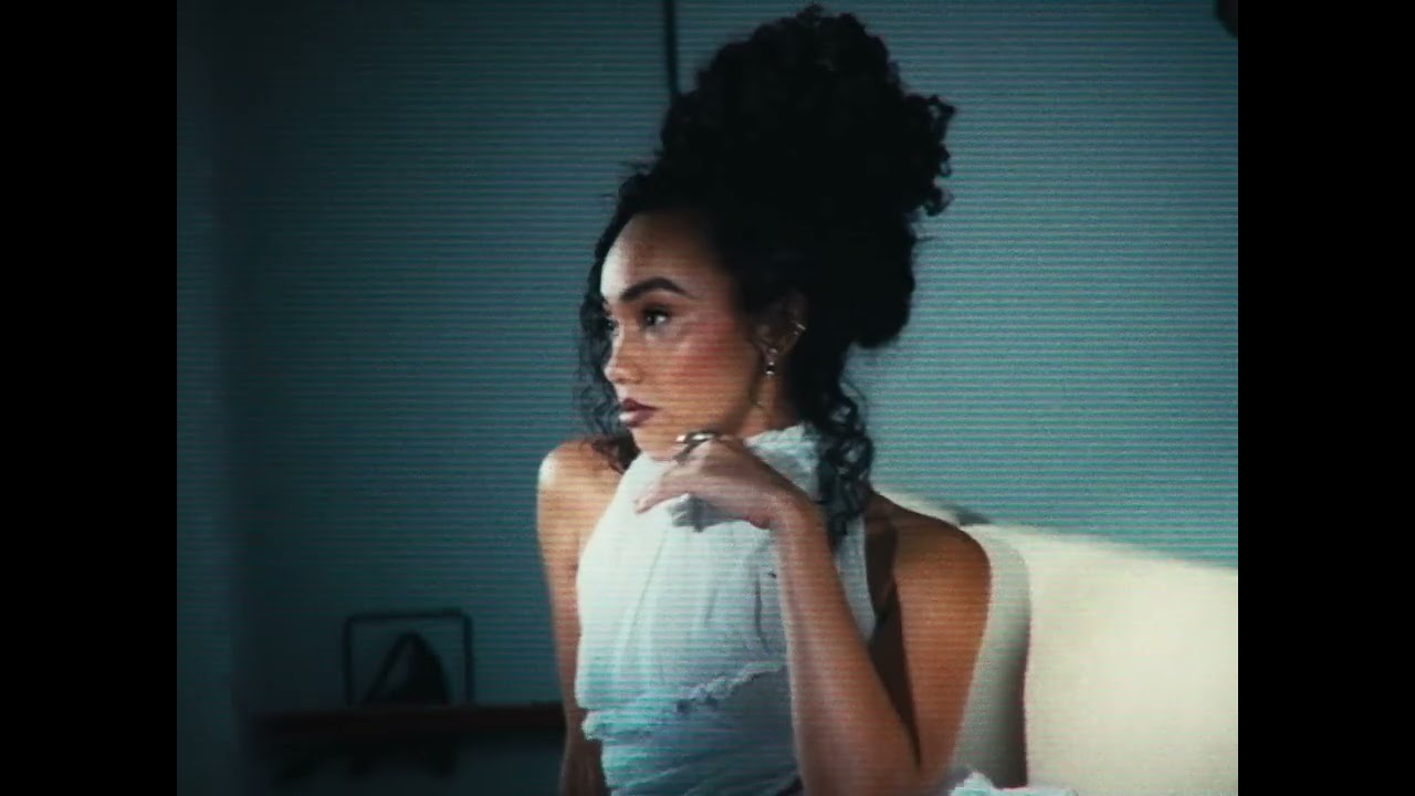 Stealin Love Lyrics