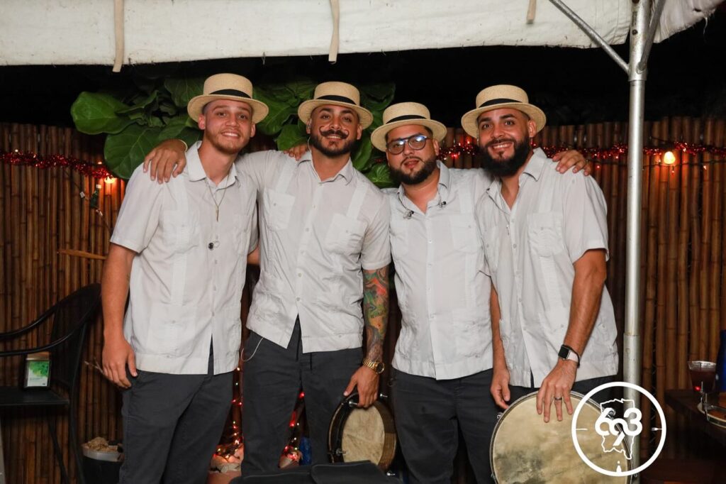 Los Pleneros de la Cresta