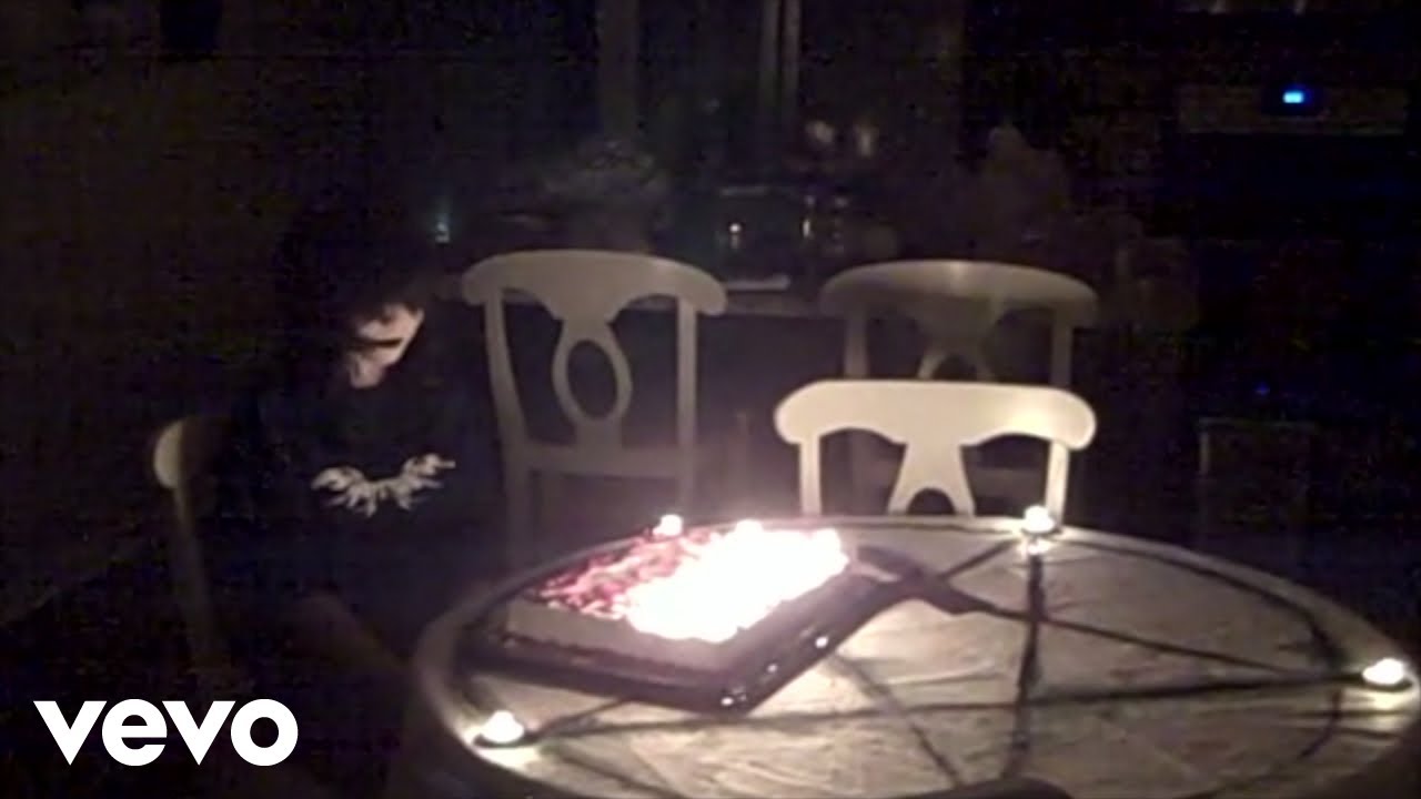 Blakk Rokkstar Lyrics